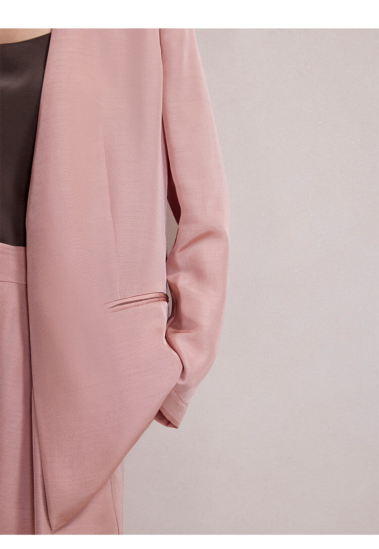 Light Pink Long-Sleeve Suit Top & Short Set