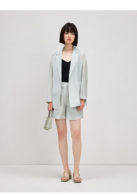 Light Green Long-Sleeve Suit Top & Short Set