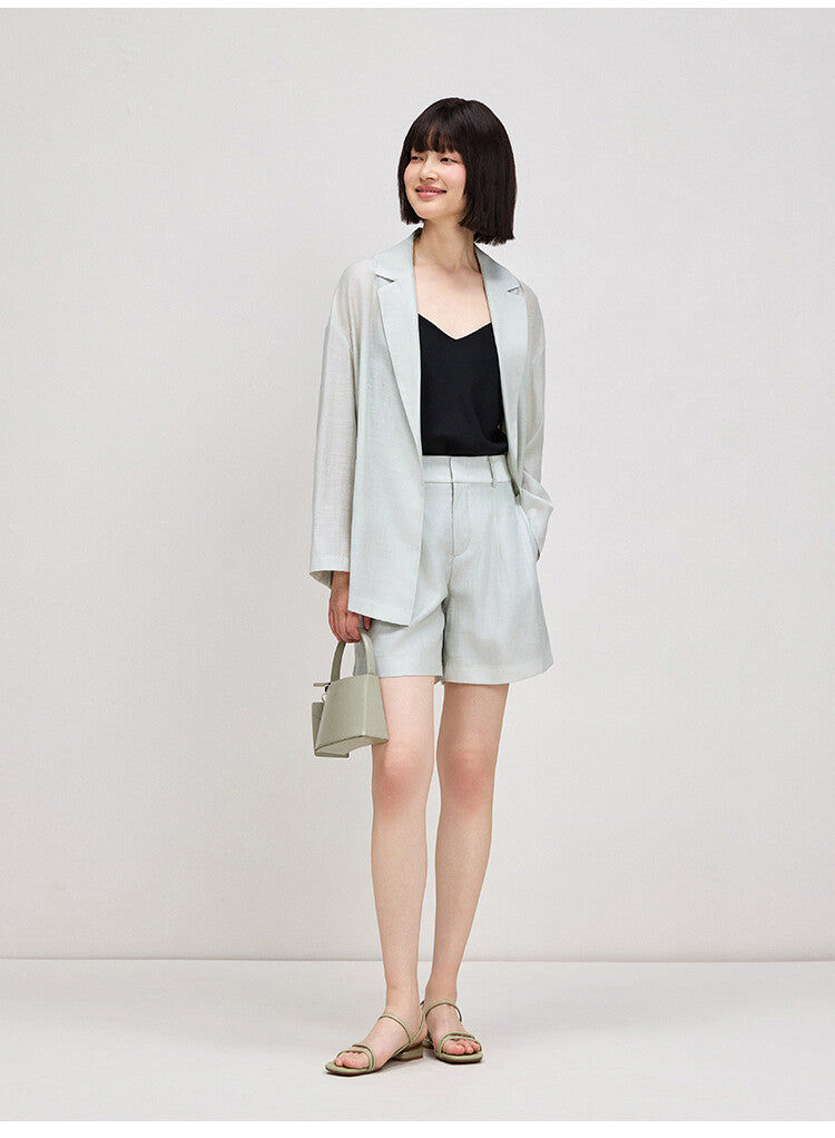Light Green Long-Sleeve Suit Top & Short Set