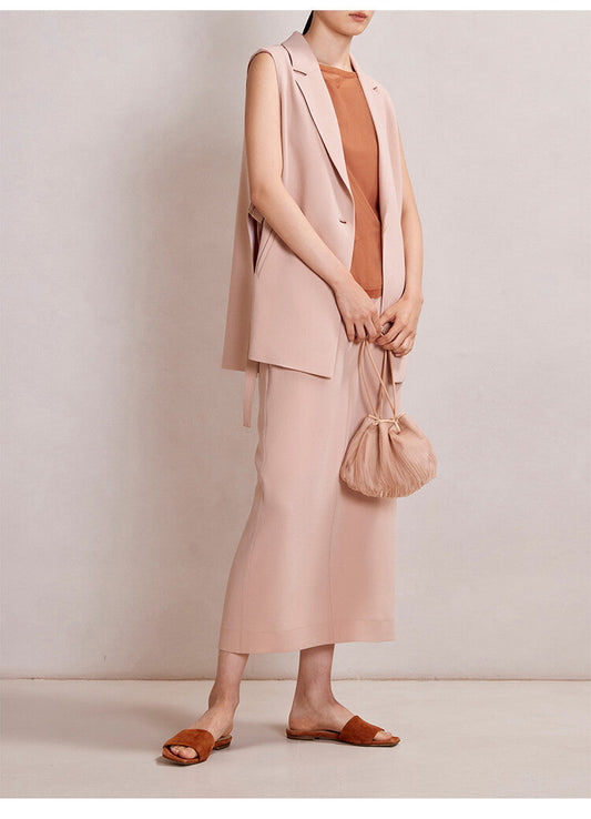 Blush Pink Sleeveless Suit Set – Modern Elegance Redefined